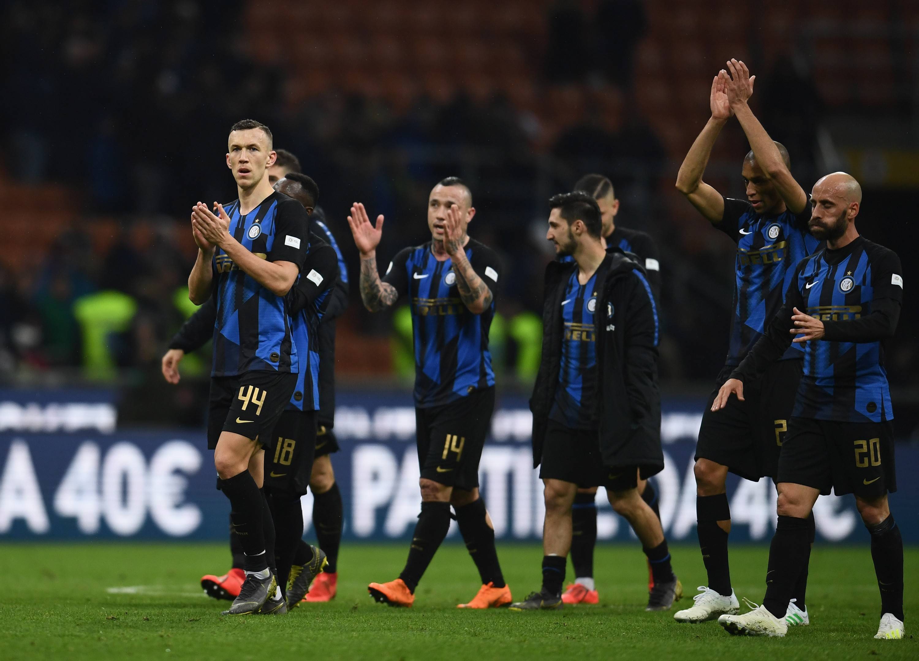 开云体育下载-包含AC米兰继续领跑，攻陷那不勒斯主场的词条