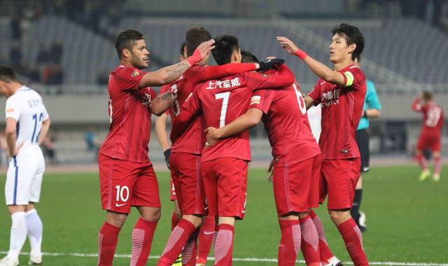 上港连胜气势如虹，外援发挥带动全队攻势的简单介绍