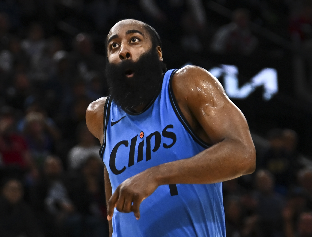 火箭近况不佳，面临季后赛前景堪忧