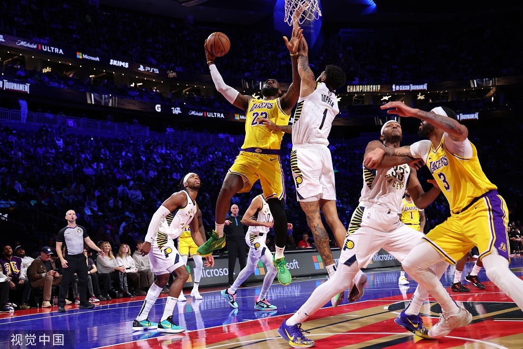 开云体育app下载-湖人击败国王，浓眉+领衔四人得分+的简单介绍