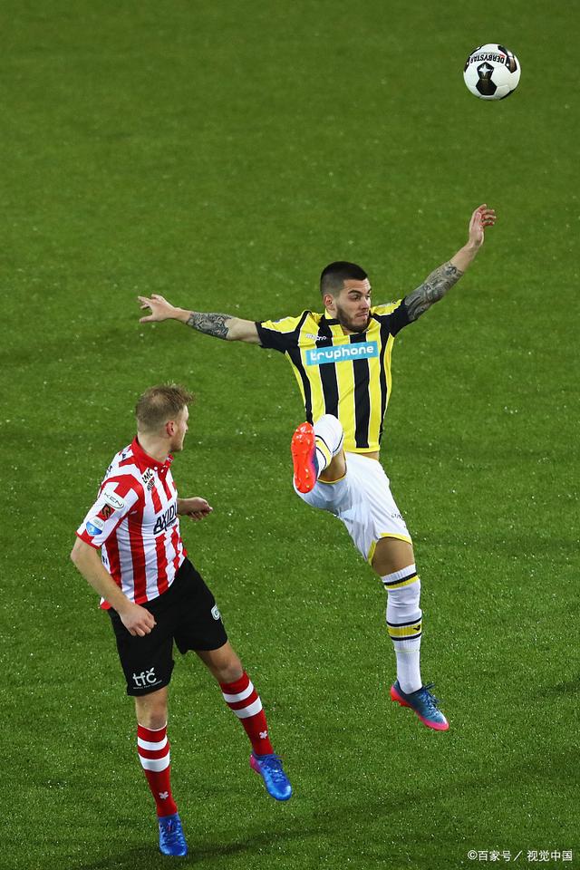 阿贾克斯客场逼平皇马，卫冕冠军失去领先优势的简单介绍