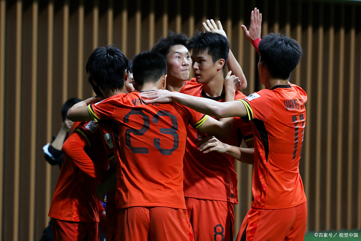 开云体育登录-国内足球职业联赛激烈角逐，让人目不转睛的简单介绍