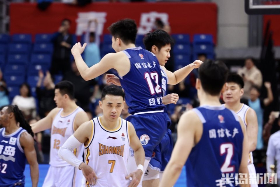 开云体育下载-青岛男篮客场再获胜利，实力巩固