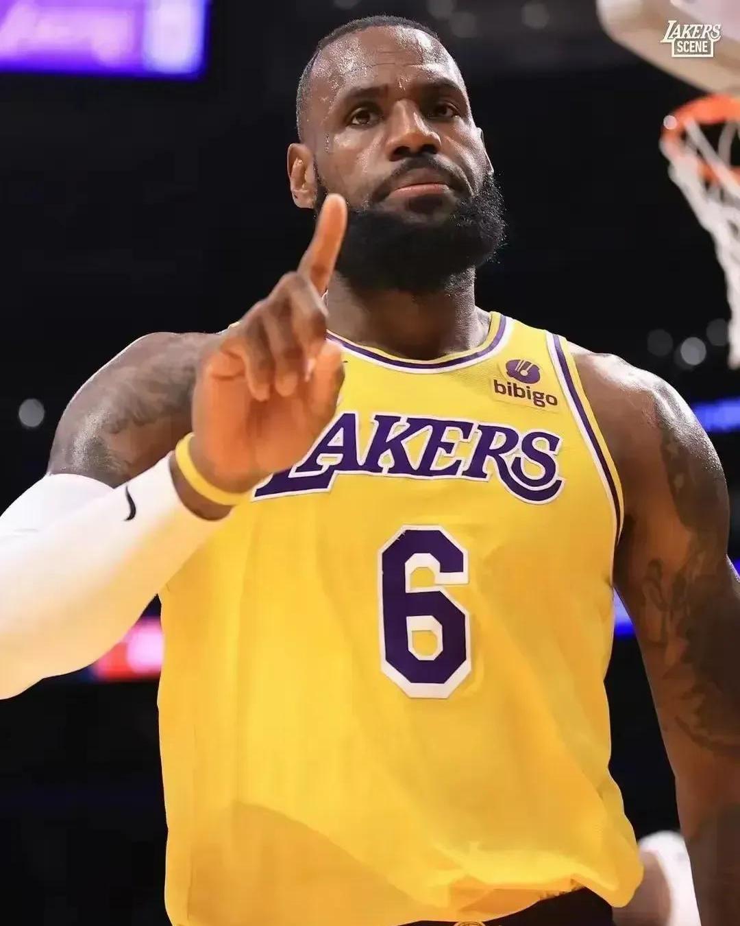 关于湖人客场击败太阳，詹姆斯再次证明统治力的信息