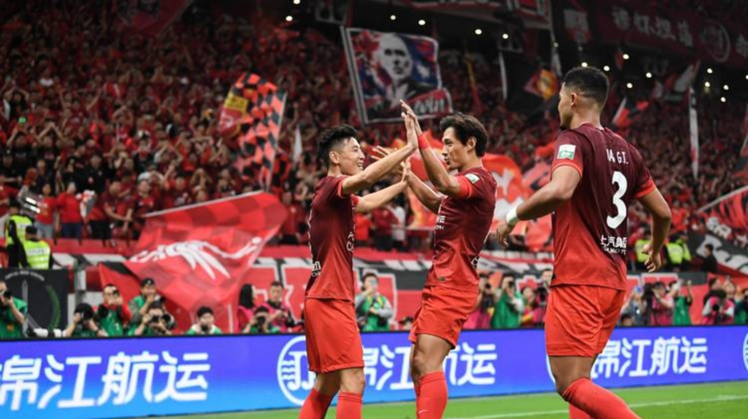 球场风云再起，中超联赛掀起热潮