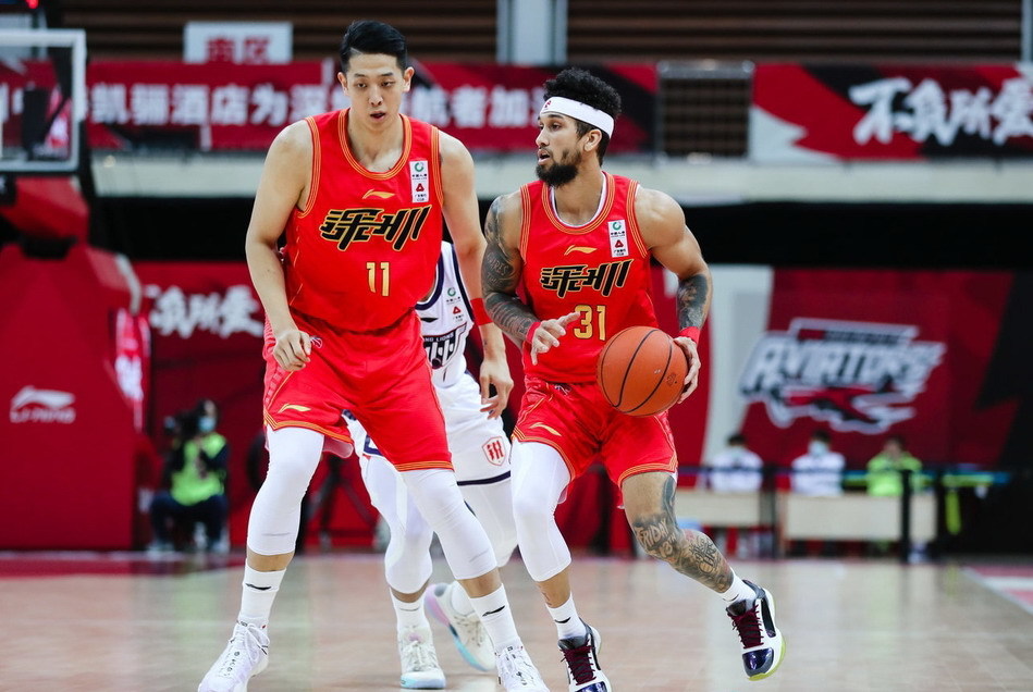 开云体育官网入口-关于湖北主场力挫上海豪取五连胜冲击西部前四的信息