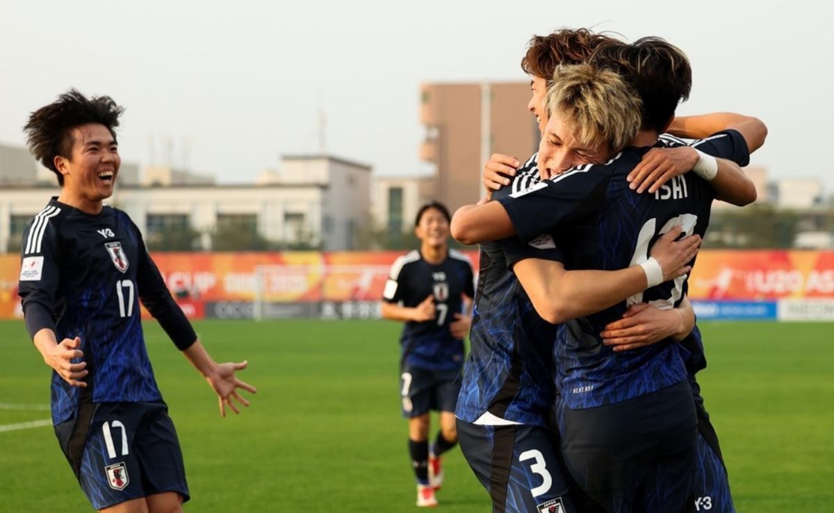 韩国球队在亚洲比赛中获得胜利