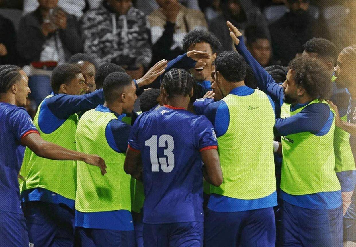 开云体育下载-冰岛队备战冠军联赛教练组全力训练迎接新赛季的简单介绍